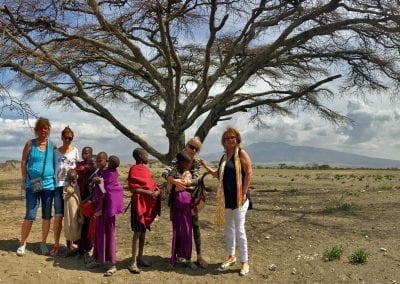 enfants masais serengeti tanzanie